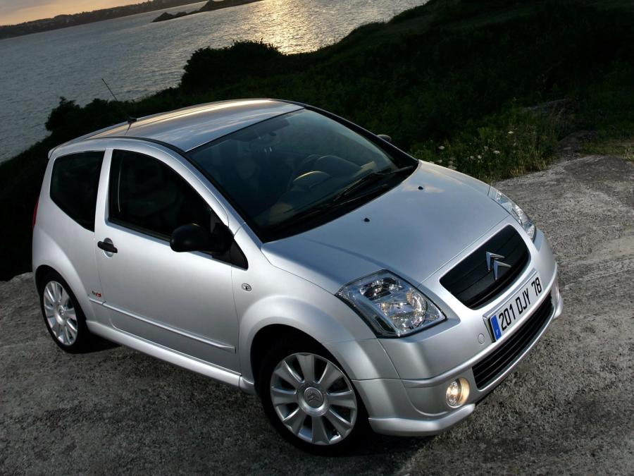  Citroen C2 VTS 2004 года  (фото 3 из 15)
